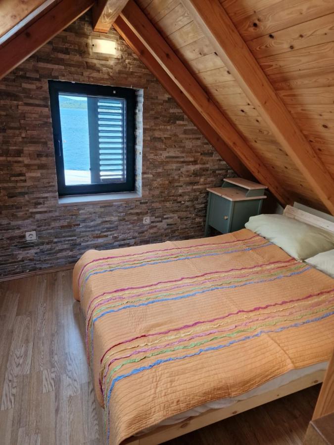 Appartamento House Riva Pirovac Esterno foto